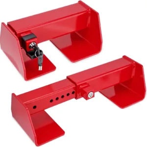 Adjustable shipping container door lock for cargo doors